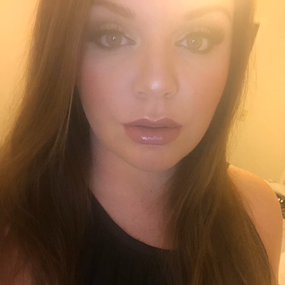 Meet your Posher, Kathleen - Picture 1 of 1